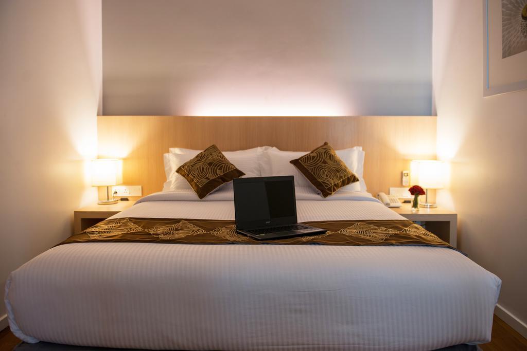 Wyne Hotel Yangon